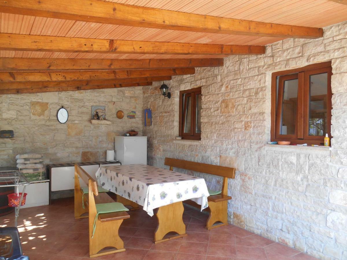 Miadea Apartment Ровинско село Екстериор снимка